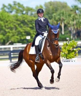emily_ferguson_and_wrazzmatazz._photo_by_sara_hellner